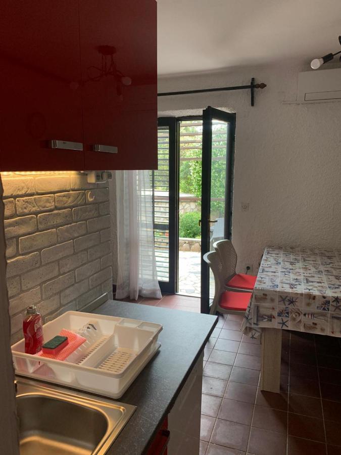 Villa Gromaca Omišalj Buitenkant foto