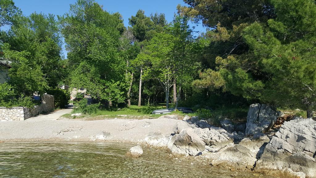 Villa Gromaca Omišalj Buitenkant foto