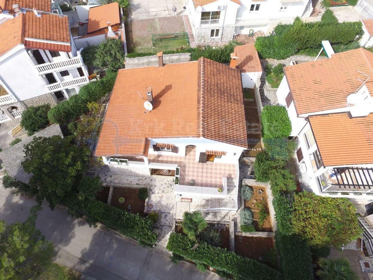 Villa Gromaca Omišalj Buitenkant foto